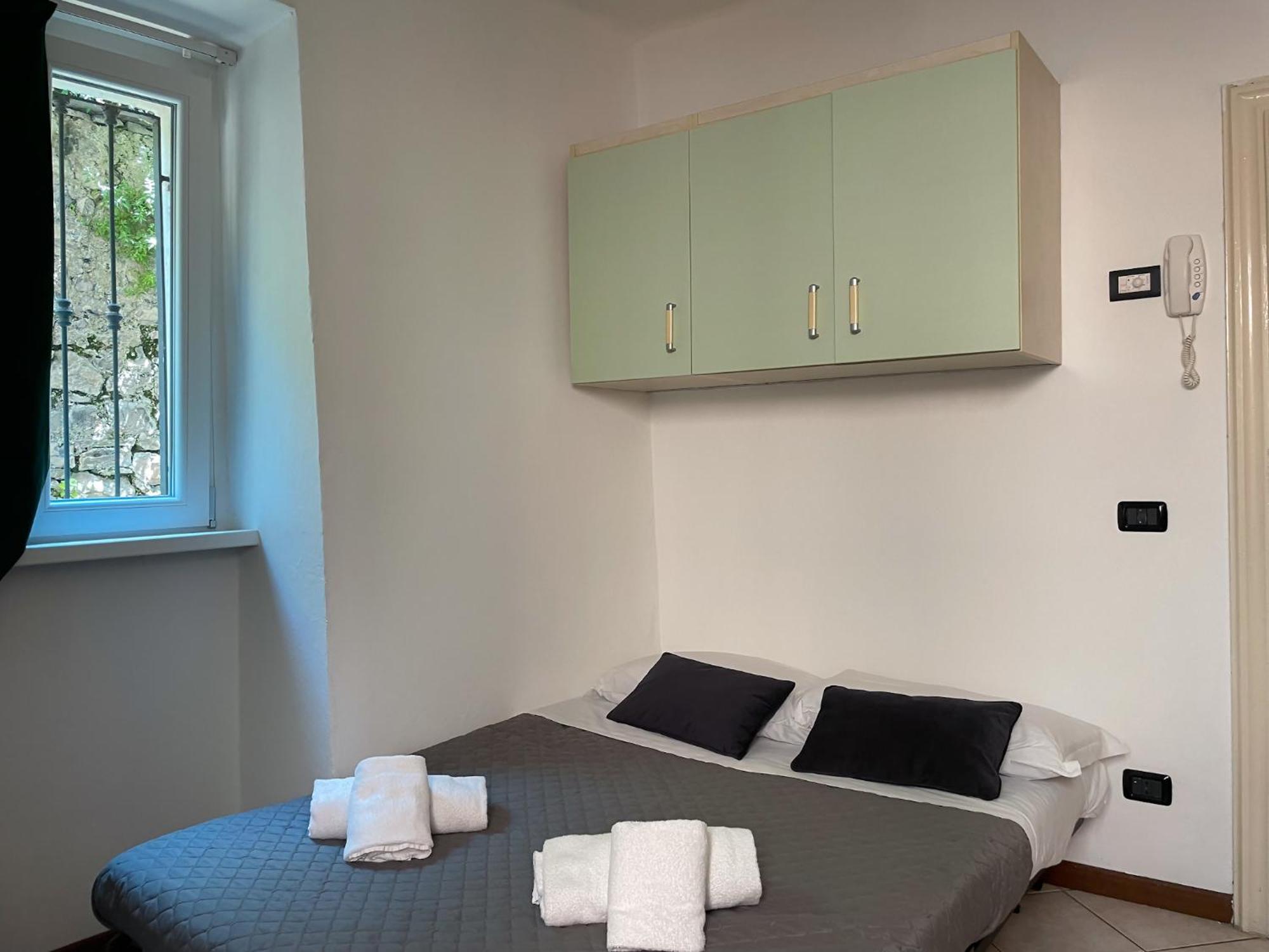 Roncati 7 Center Town Studio Apartments Bellagio Eksteriør billede