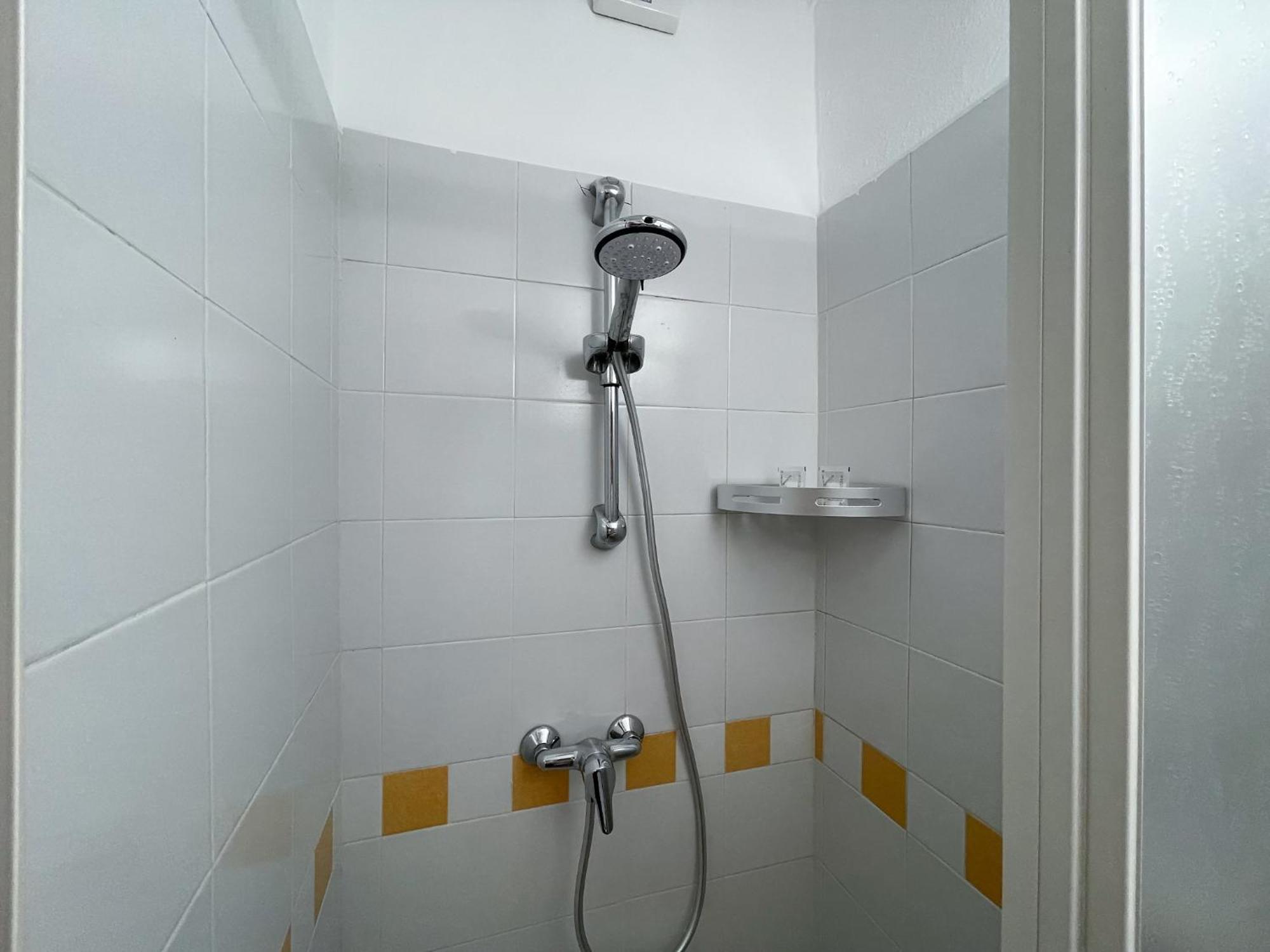Roncati 7 Center Town Studio Apartments Bellagio Eksteriør billede
