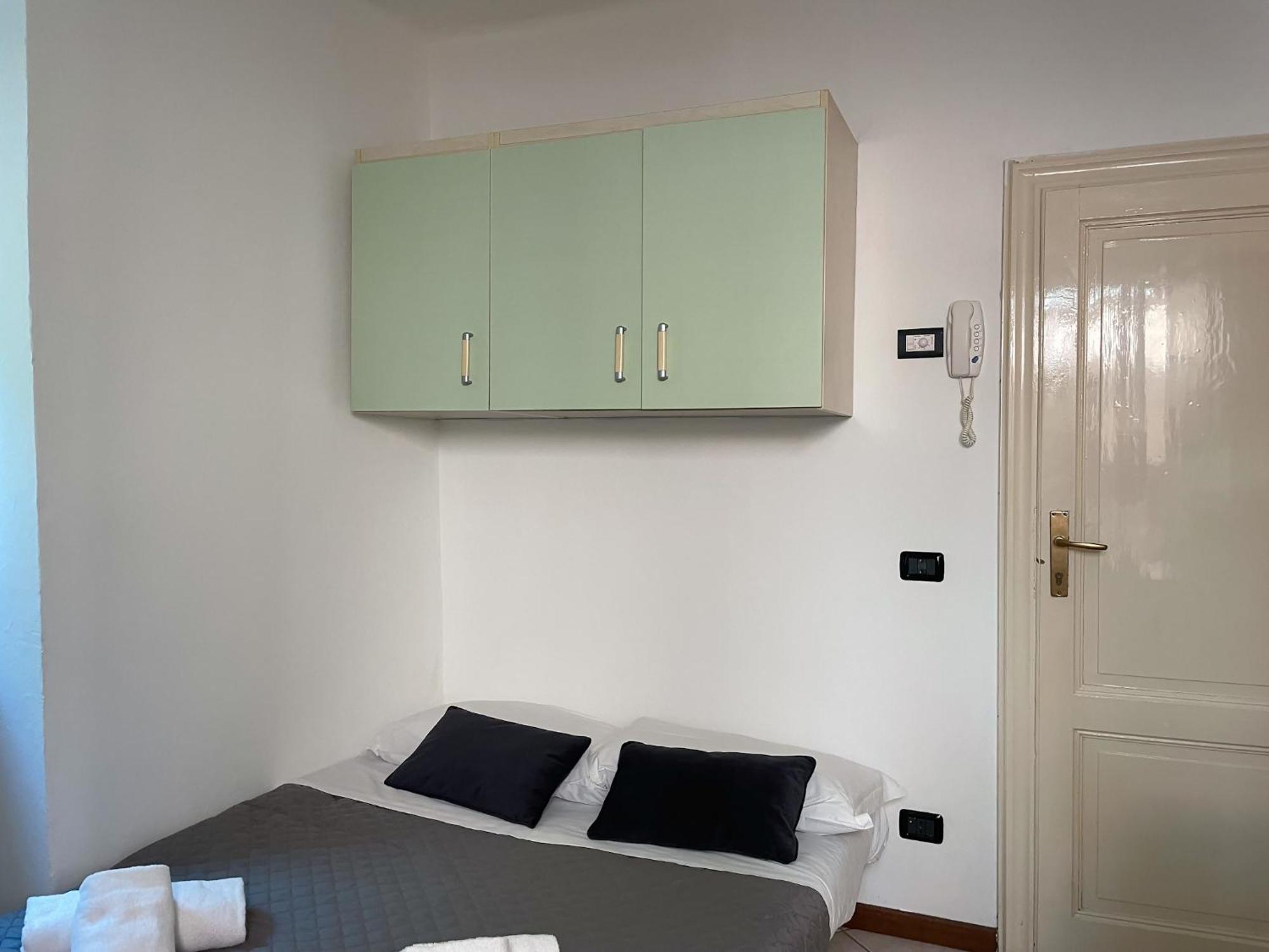 Roncati 7 Center Town Studio Apartments Bellagio Eksteriør billede